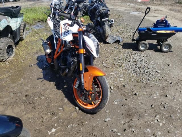 VBKV39406GM941840-2016-ktm-motorcycle